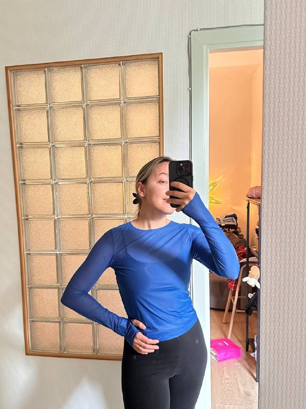 Спортивные костюм, шорты-юбка, лонгслив, лосины, скакалка, фитнес-ленты 3