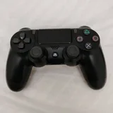 PlayStation 4 Pro 1TB 3