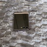телефон Samsun flip 5 4