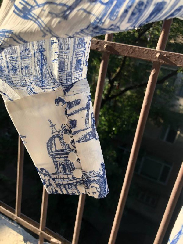 Романтичная лёгкая блузка H&M размер S