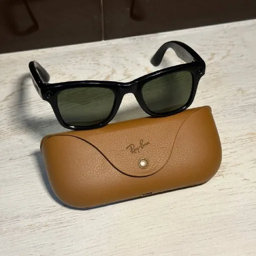 Meta Ray-Ban Wayfarer Gen 1 Glasses