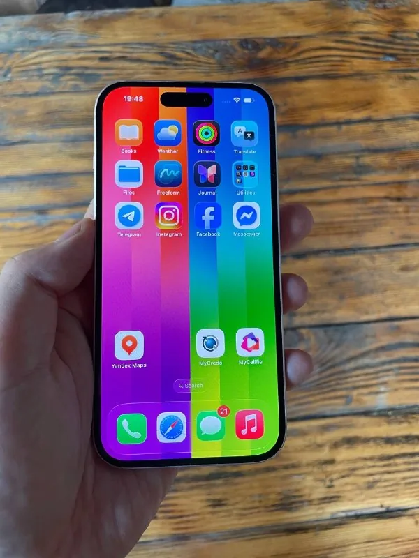 iPhone 15 1