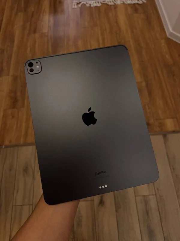 iPad Pro 13 M4 256 GB Black 1
