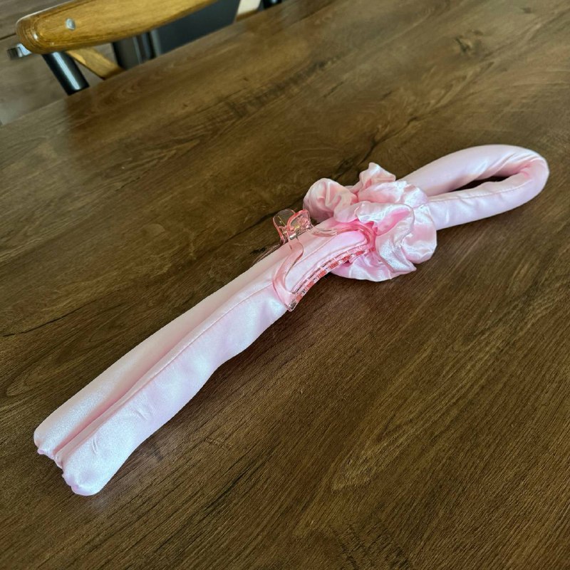 Косметический органайзер, бигуди, массажная щетка, мусс для укладки 3