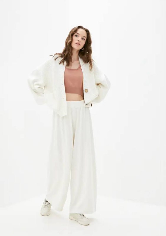 Кардиган белый, Кофта Reserved оверсайз, Джинсы Mango 2