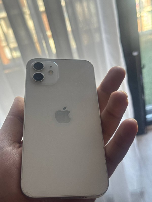 iPhone 12 64GB 9