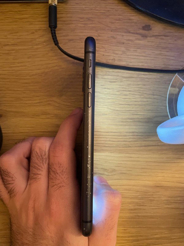 IPhone 11 64GB черного цвета 5