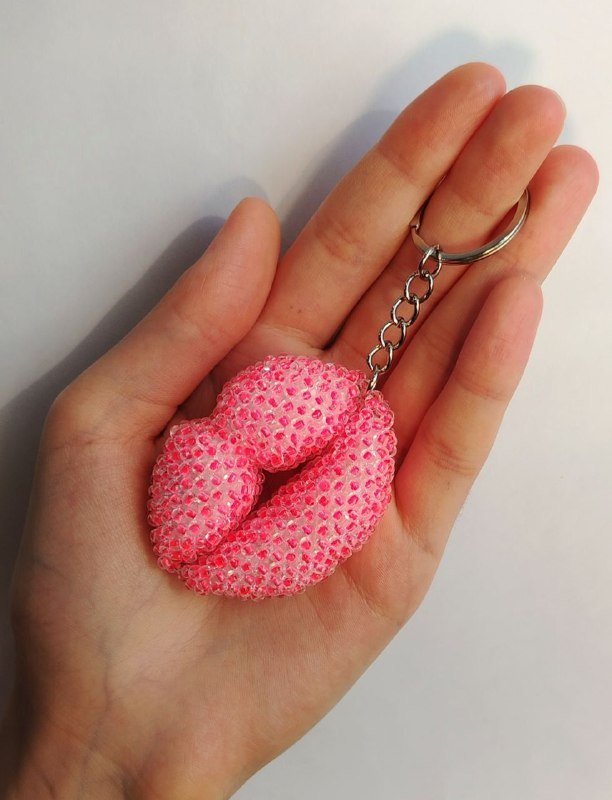 Брелки из бисера и бусин Морская звезда, Бэймакс, Пончик Донат, Гусь-гигант, Губы, Кот в банане 6