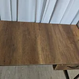 Стол с выдвижным ящиком 3