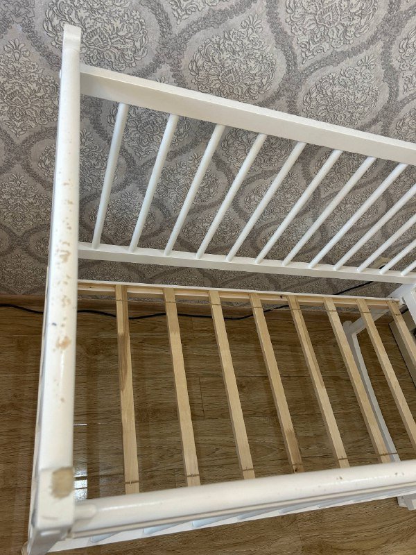 Детская кроватка с маятником и матрасом 2