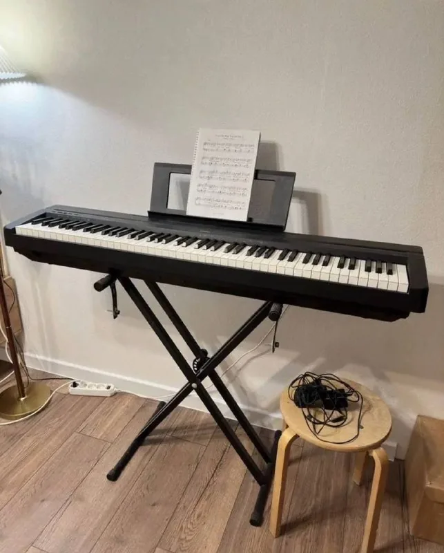 Цифровое пианино Yamaha P-45 1