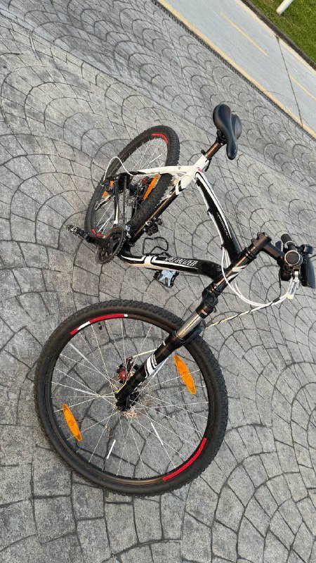 Велосипед Specialised Hard Rock 2012 5