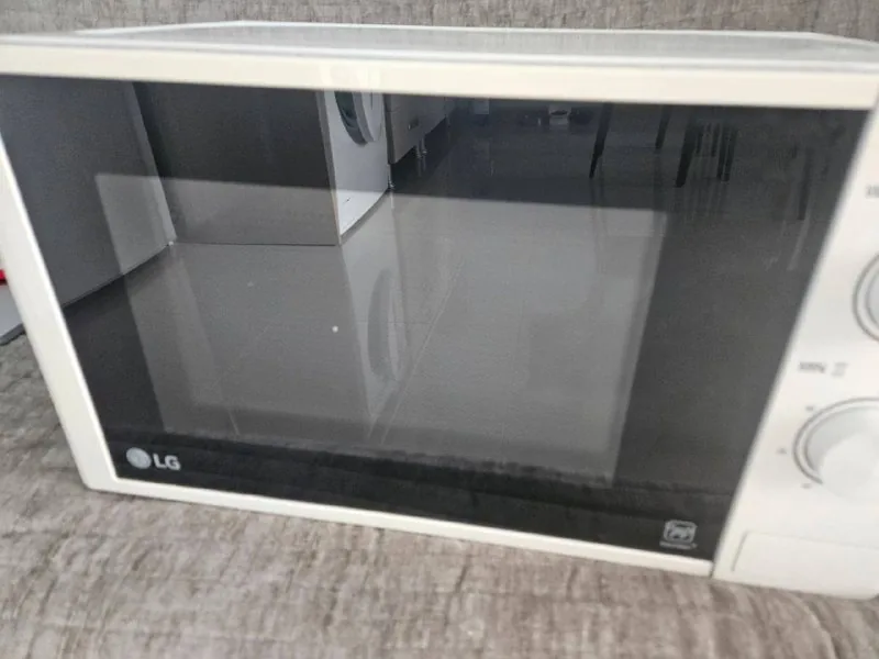 Микроволновка LG
