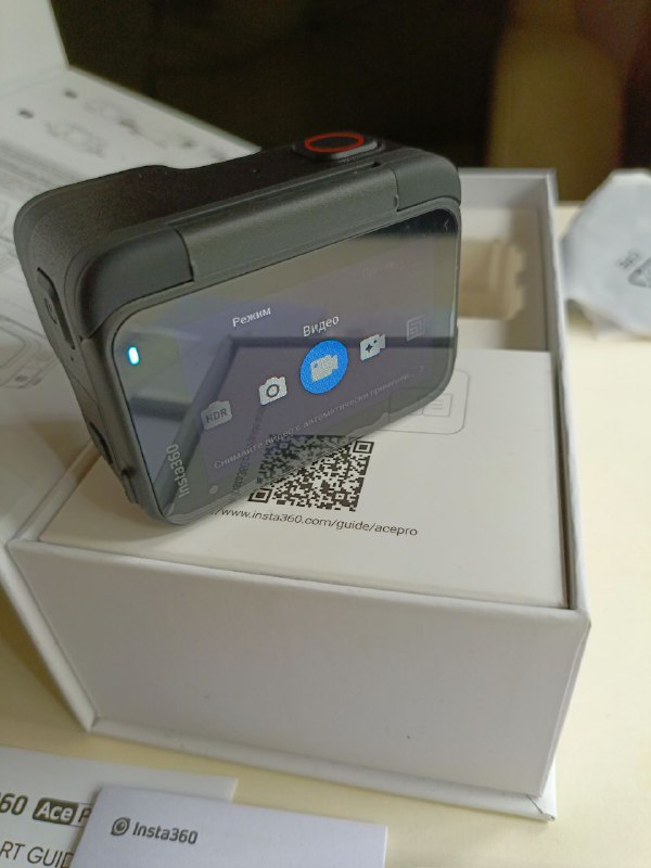 Камера Insta360 AcePro, трипод, защитные стёкла 8