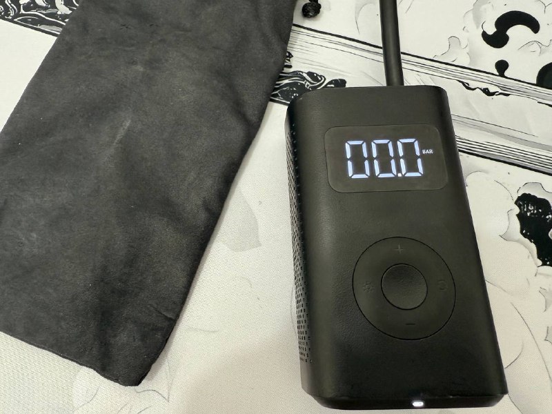 Насос для мотоцикла и автомобиля Xiaomi 3