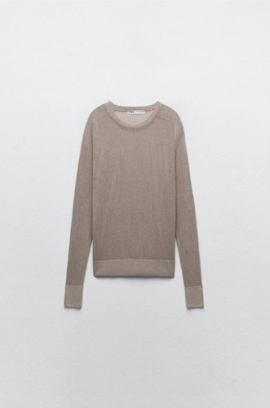 Куртка Zara, кардиган, платья голубое и оранжевое, топ, свитер 8