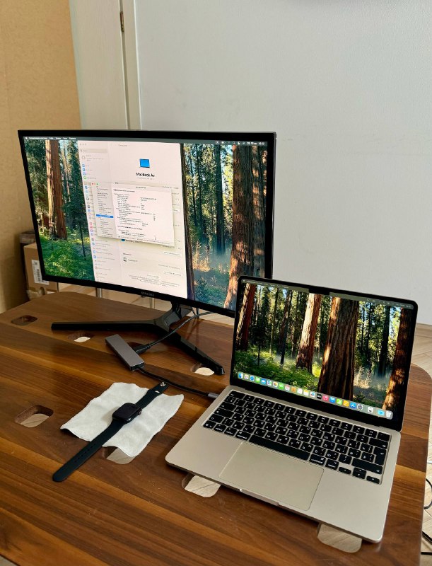 Монитор AOC, Монитор Samsung, MacBook Air, Apple Watch