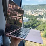 MacBook Air M1 8/256 2
