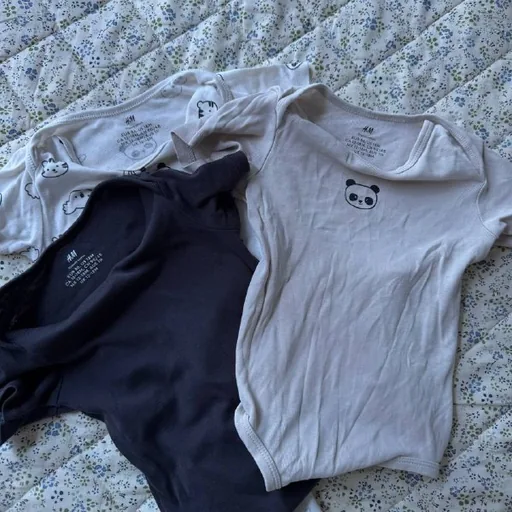 Боди H&M, 86 (12–18 M), 3 штуки