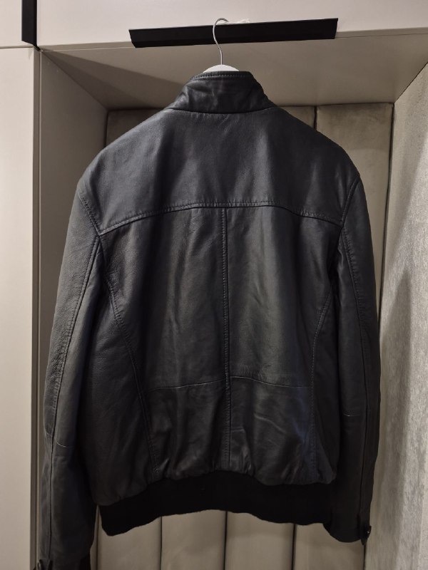 Кожаные куртки Otto Kern, Diesel, Rocco Borocco, пальто Project Force, кеды Diesel 2