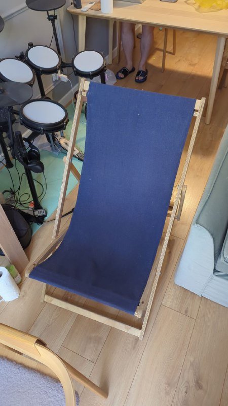 Шезлонг деревянный с тканью