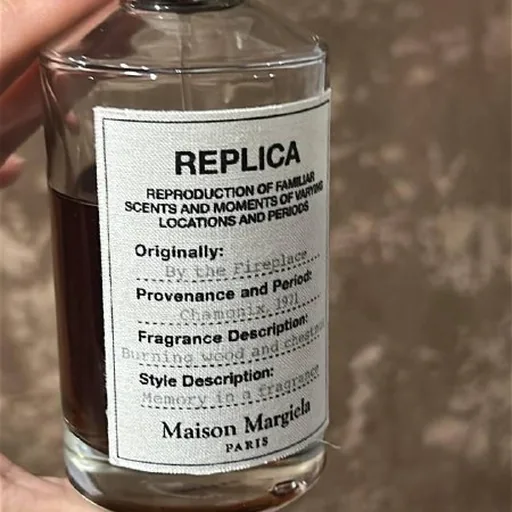 Парфюм Replica By the Fireplace, Maison Tahite