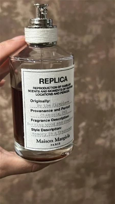Парфюм Replica By the Fireplace, Maison Tahite 1