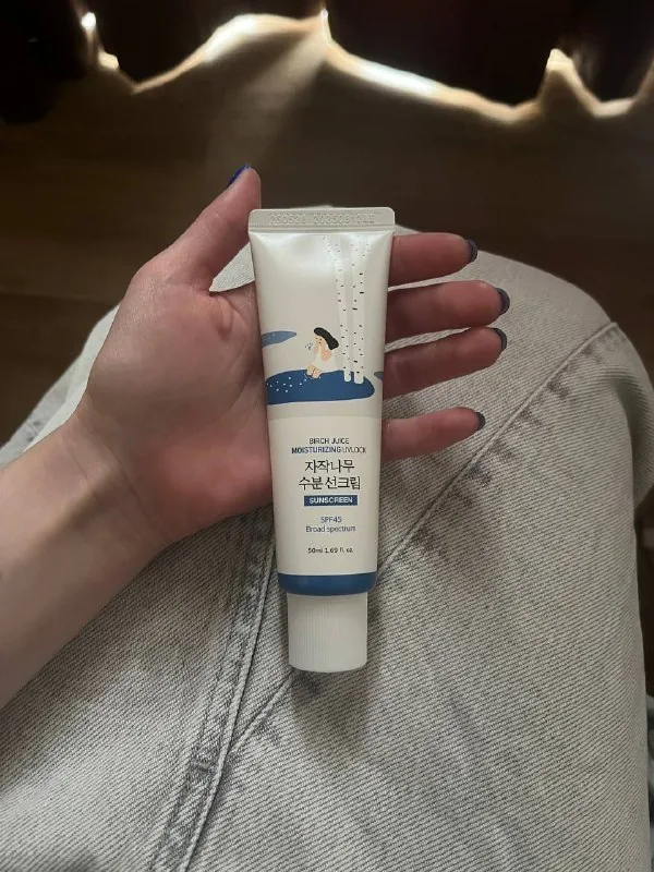 SPF крем Round Lab Birch