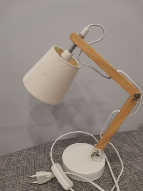 Настольная лампа скандинавский минимализм