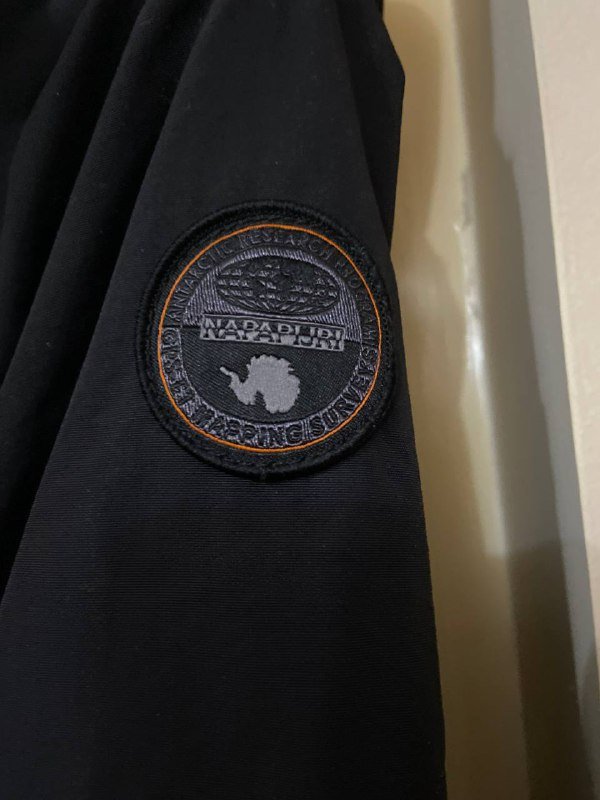 Оригинальная куртка Napapijri Rainforest чёрная тёплая 4