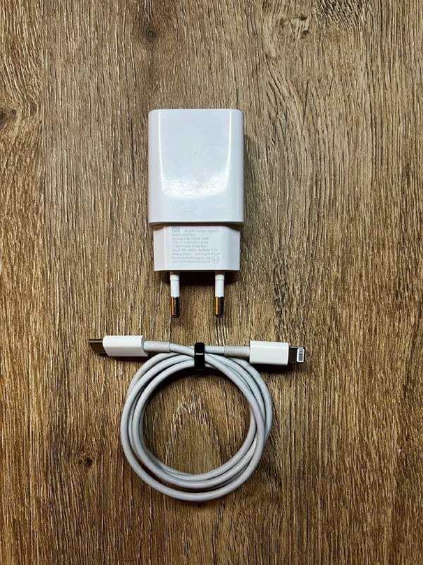 iPhone 12 Mini 64 GB 3