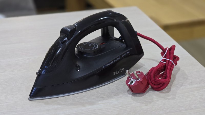 Утюг Marta MT-1148 2000W 2