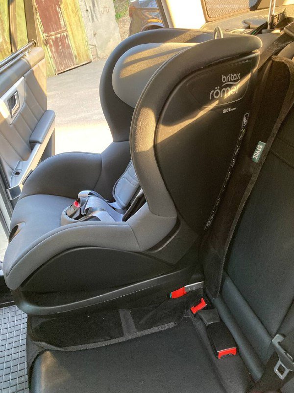 Автокресло Britax Romer с подкладкой и чехлом на сидение 5