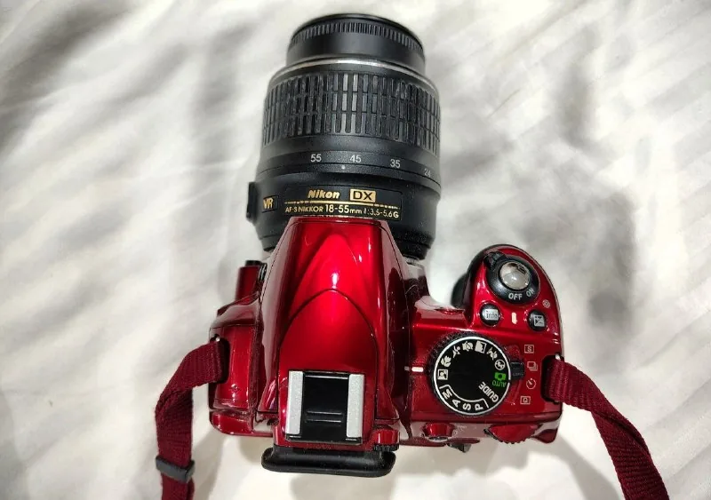 Nikon D3100, объектив 18-55mm, карта памяти, сумка 1