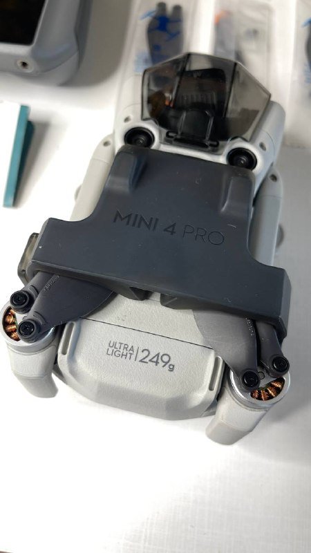 Дрон DJI Mini 4 Pro Fly More Combo с линзами 5