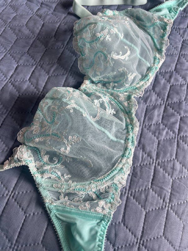 Бюстгальтер новый