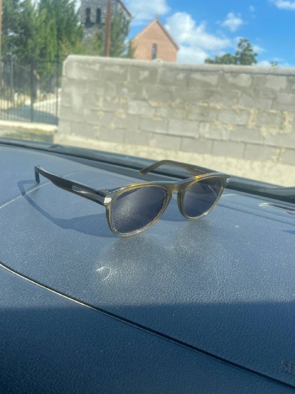 Солнечные очки Salvatore Feragamo 2