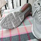Мужские беговые кроссовки Nike Air Max 2090 5