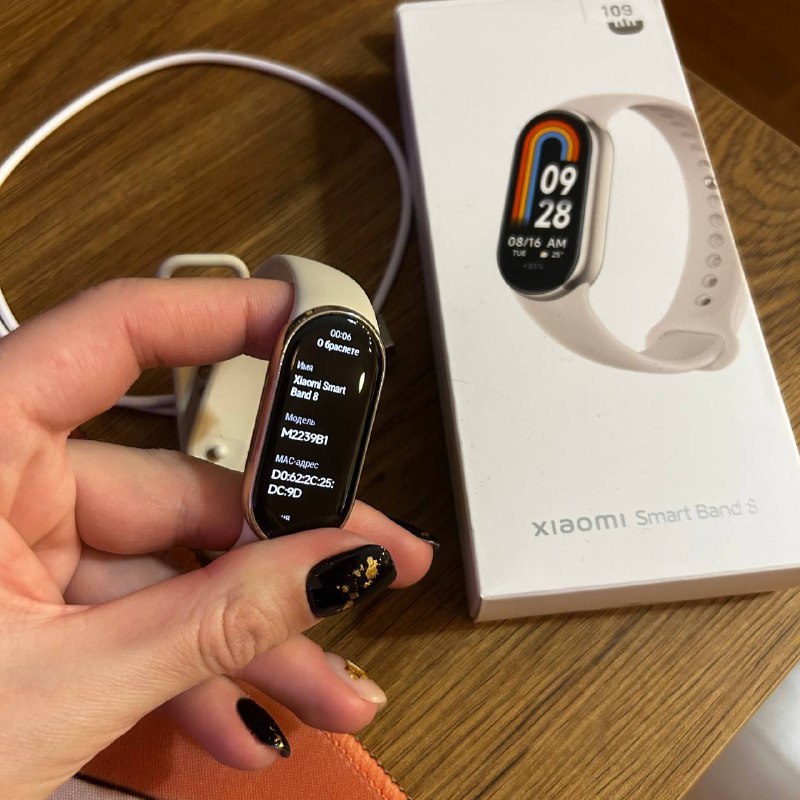 Продам часы Xiaomi Smart Band 8