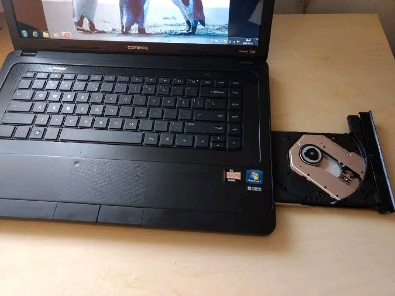 Ноутбук Compaq Presario CQ57 8