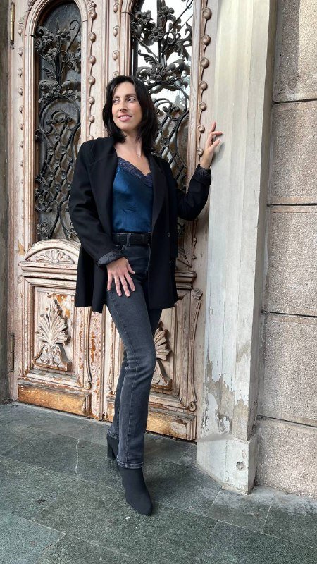 Пиджак черный двубортный свободный размер М