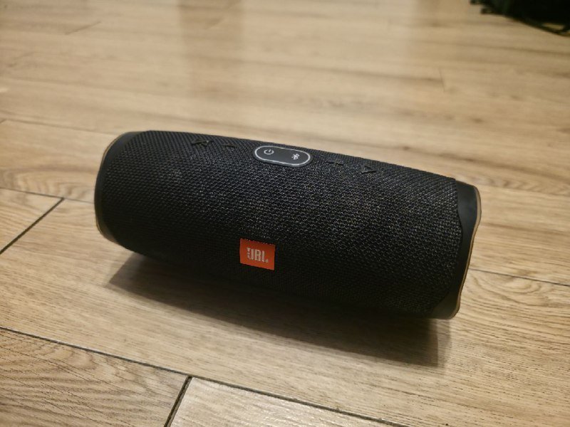 Портативная колонка JBL Charge 4