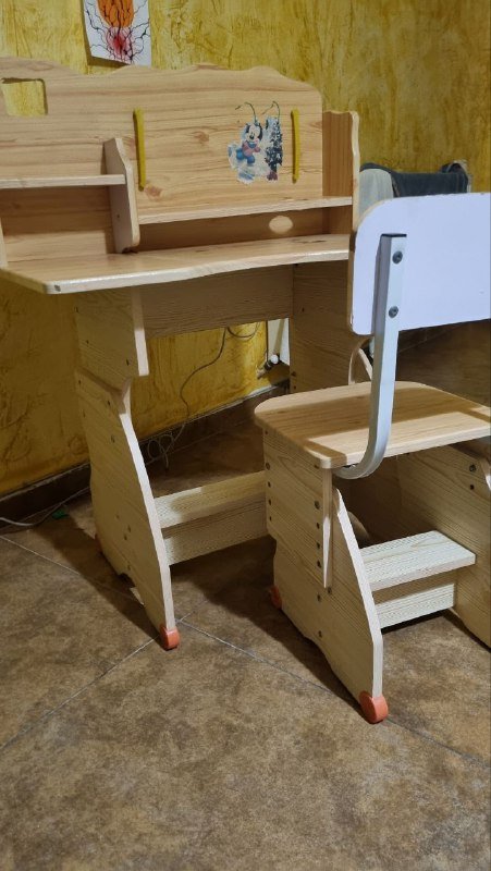 Детский стол и стул регулируемые по высоте