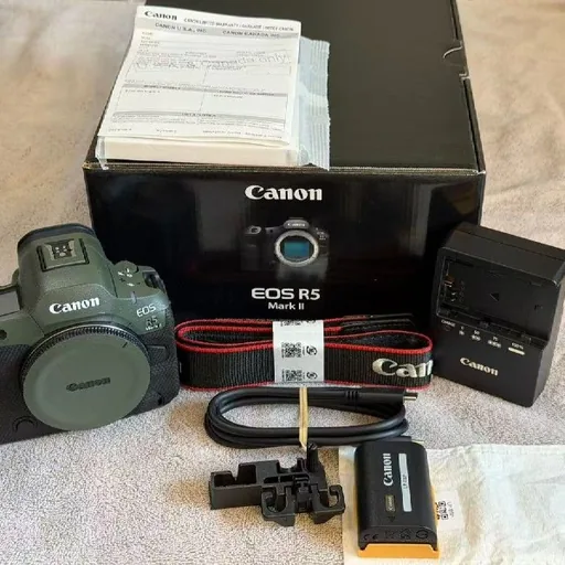 Canon EOS R5 Mark II камера