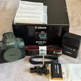 Canon EOS R5 Mark II камера 1