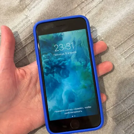 iPhone 7 32 GB