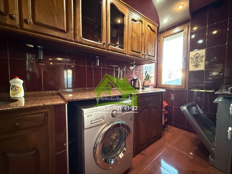 Трехкомнатная квартира 2+1 в Батуми 4