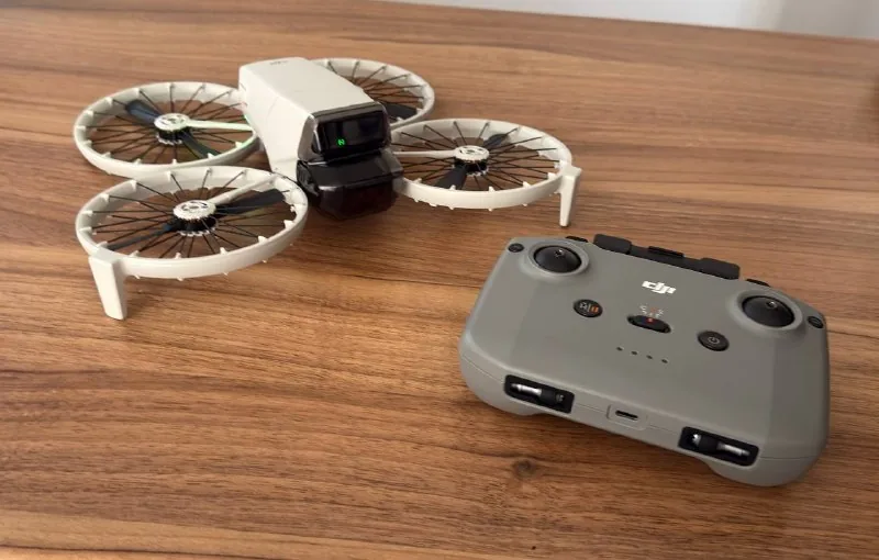DJI Flip квадрокоптер 3