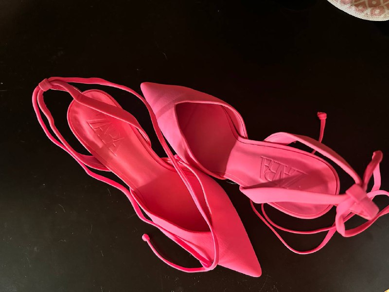 Каблуки от Zara размер 39-40