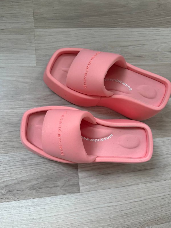 Crocs голубые и розовые шлепанцы на платформе размеры 31, 38, 37 6